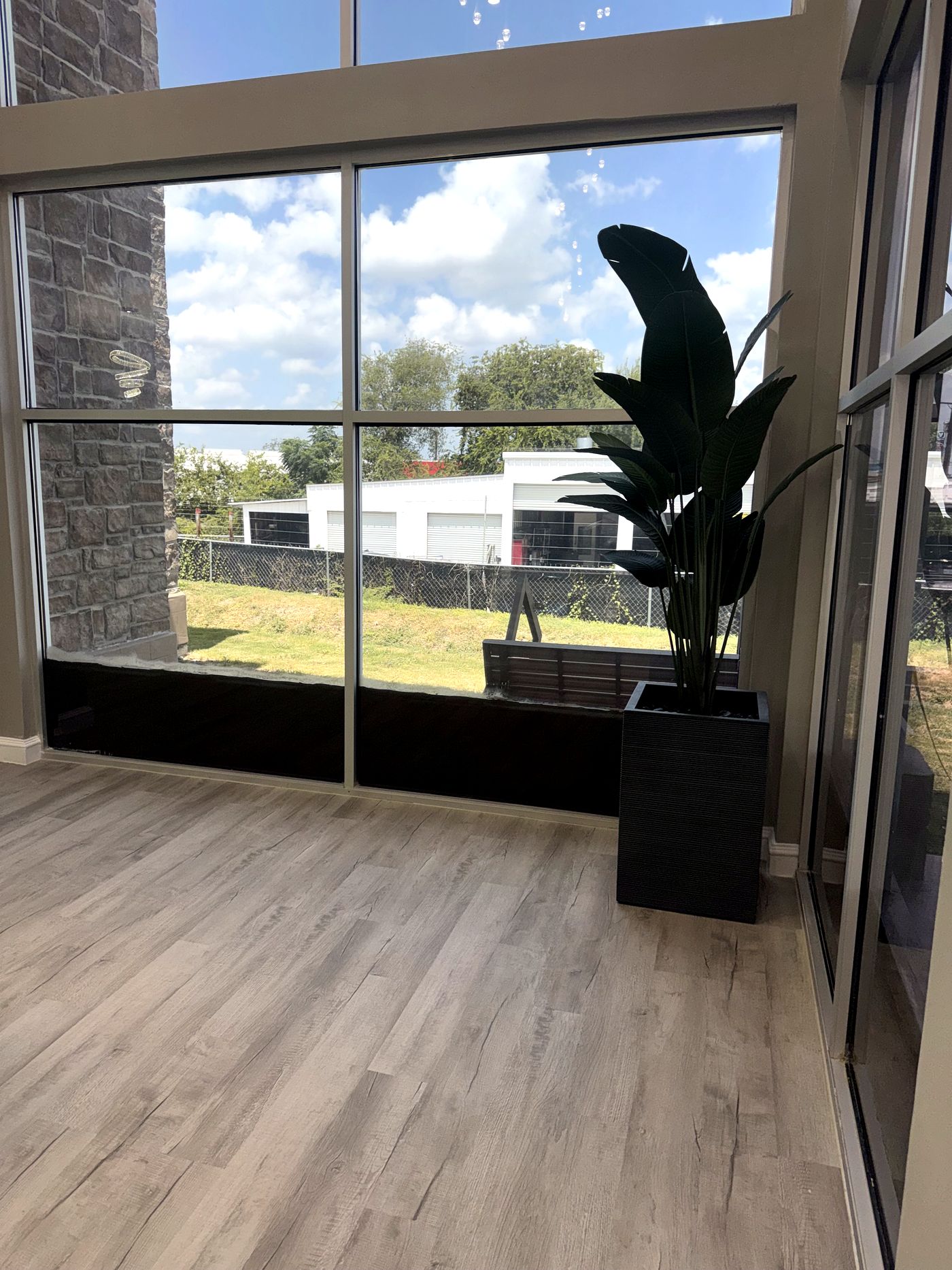 Welcoming entrance area near the windows
